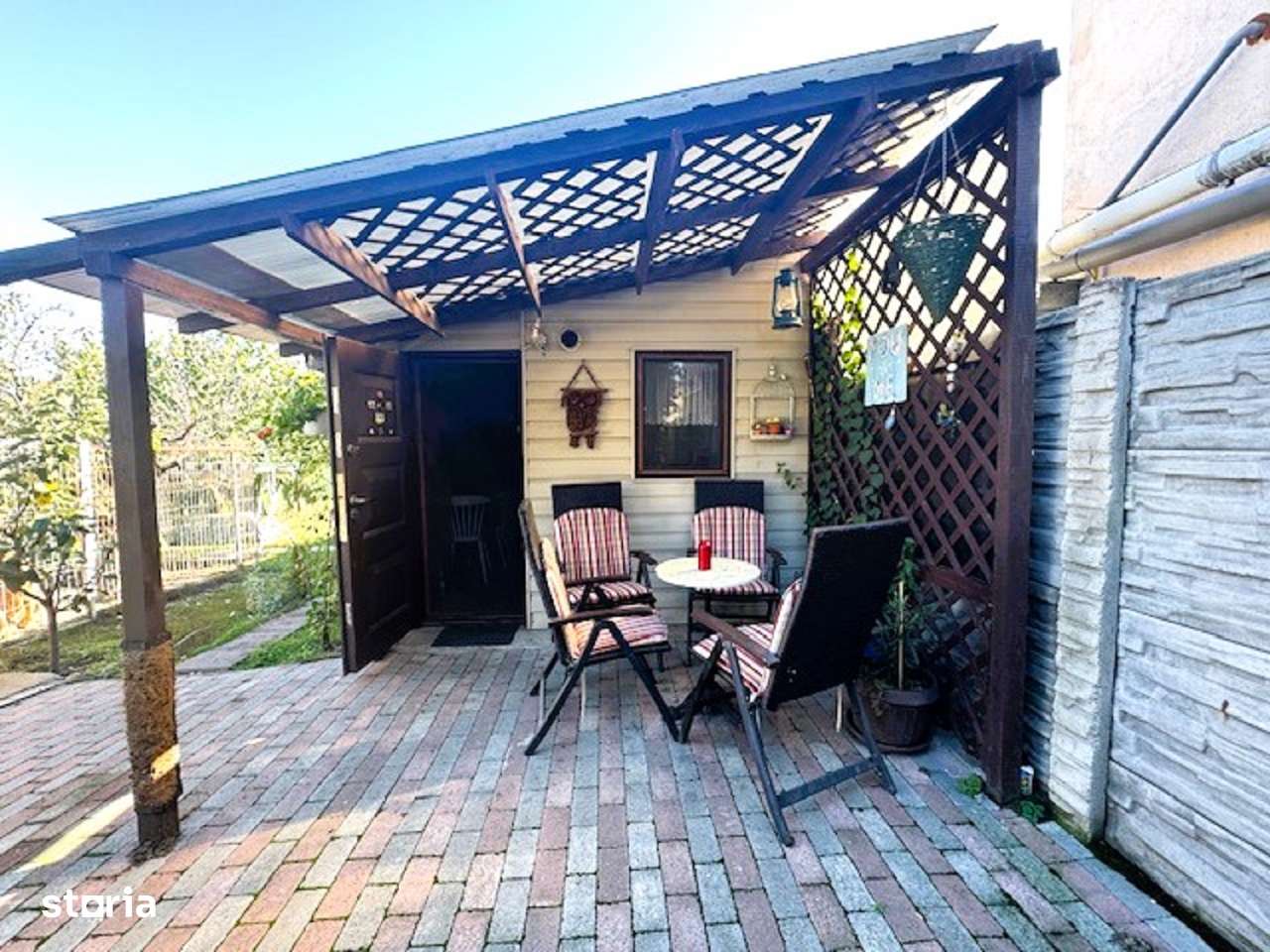 Se vinde Casa P+M in Slatioara zona foarte linistita-16