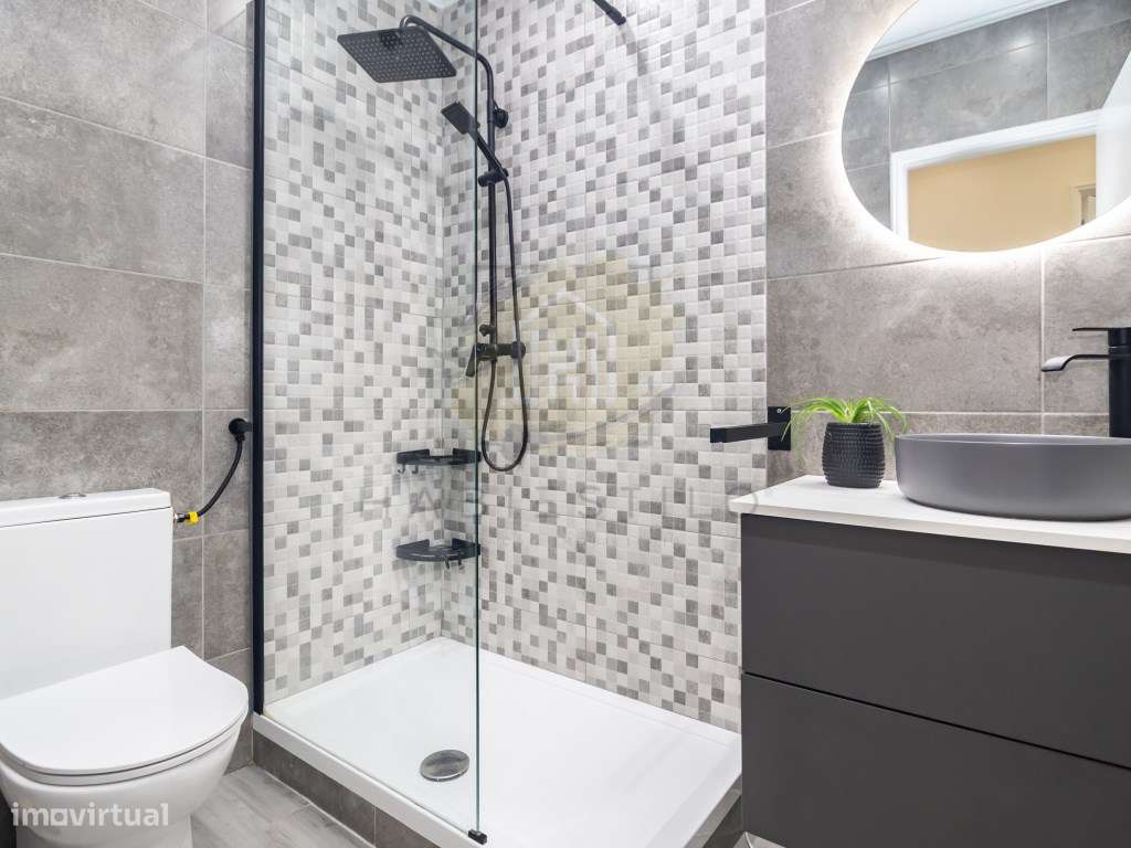 Apartamento T3 totalmente remodelado-27