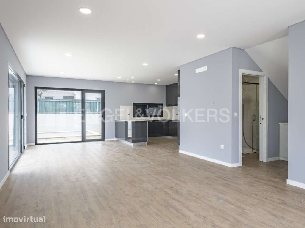 Moradia T4 com Piscina - Aroeira - Grande imagem: 3/52