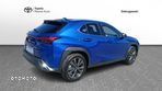 Lexus UX - 5