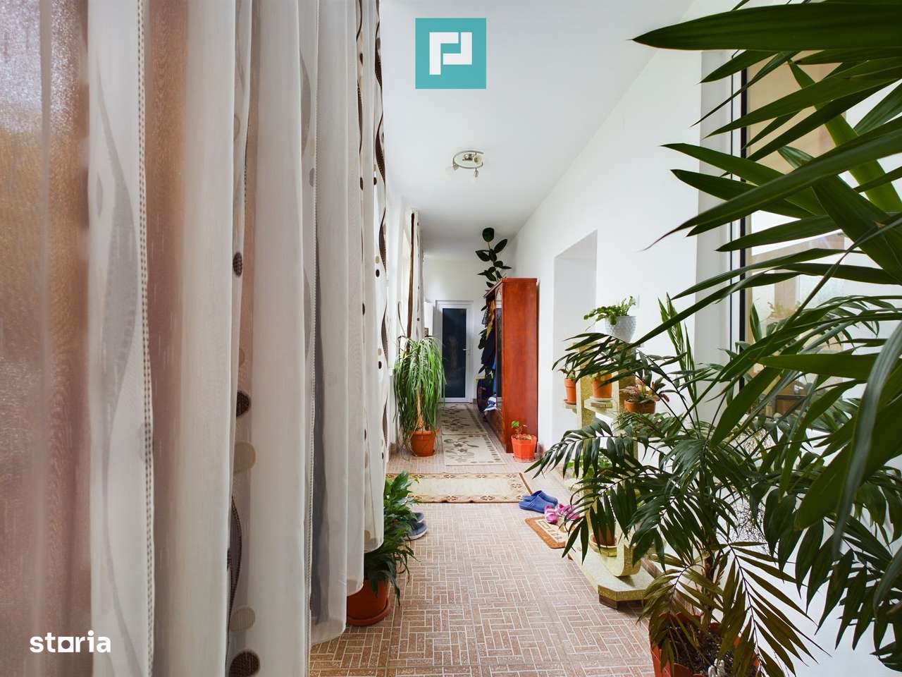 Casă ideală pentru o familie numeroasă, Sântana - Imagine principală: 3/18