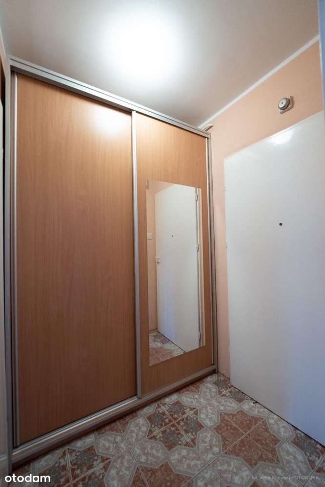 Kawalerka 2 piętro świetna lokalizacja-3