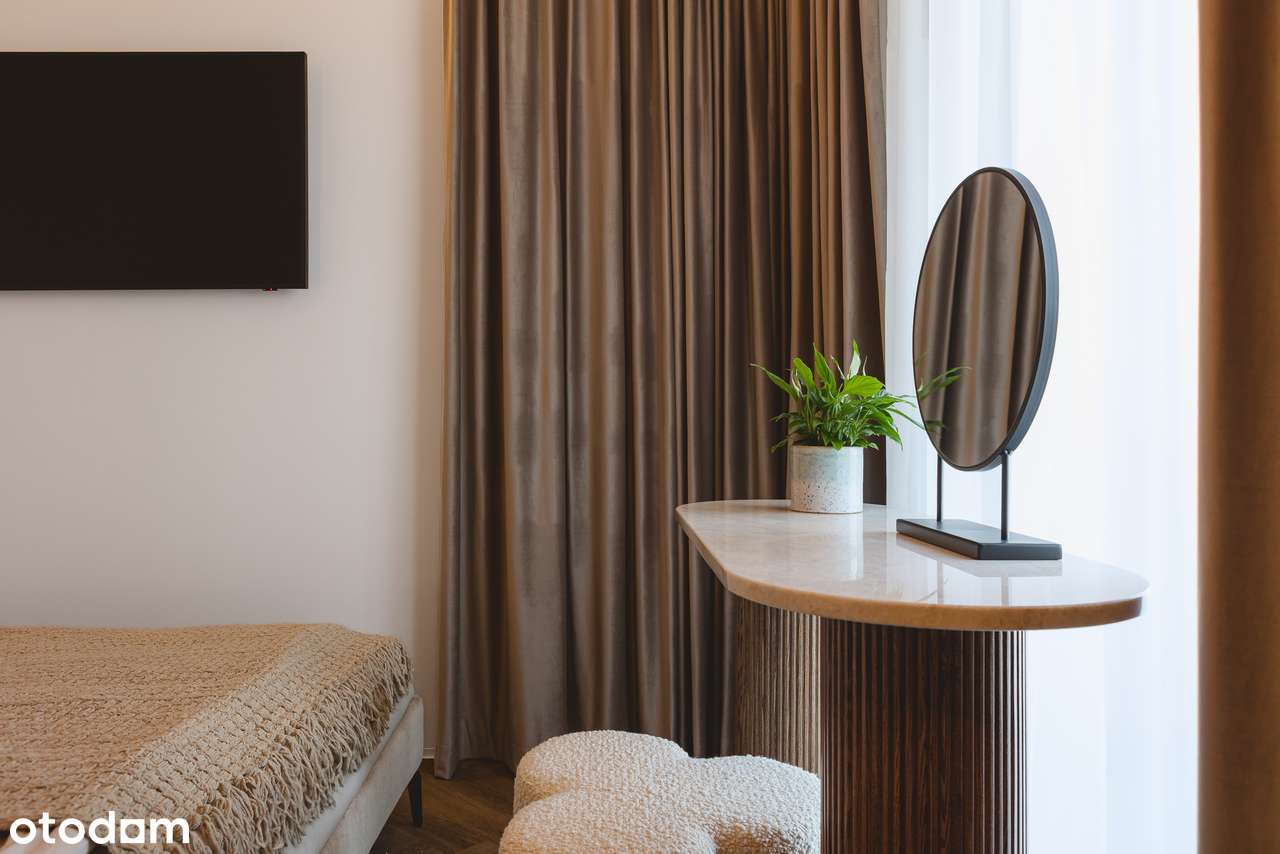 Luksusowy minimalizm z widokiem na rzekę | 2 pokoje | Taras 10 m²-3