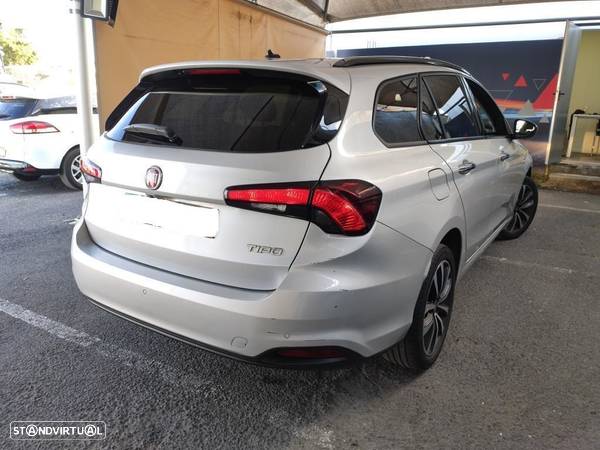 Fiat Tipo Station Wagon 1.3 M-Jet Lounge - 2