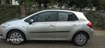 Toyota Auris 1.4 VVT-i Terra - 4