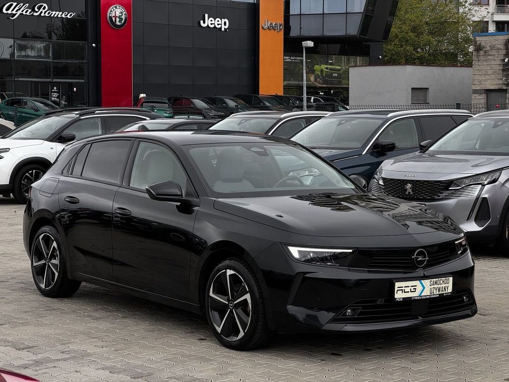 Opel Astra 1.2 A8 Elegance *automat* *AGR* *CarPlay*