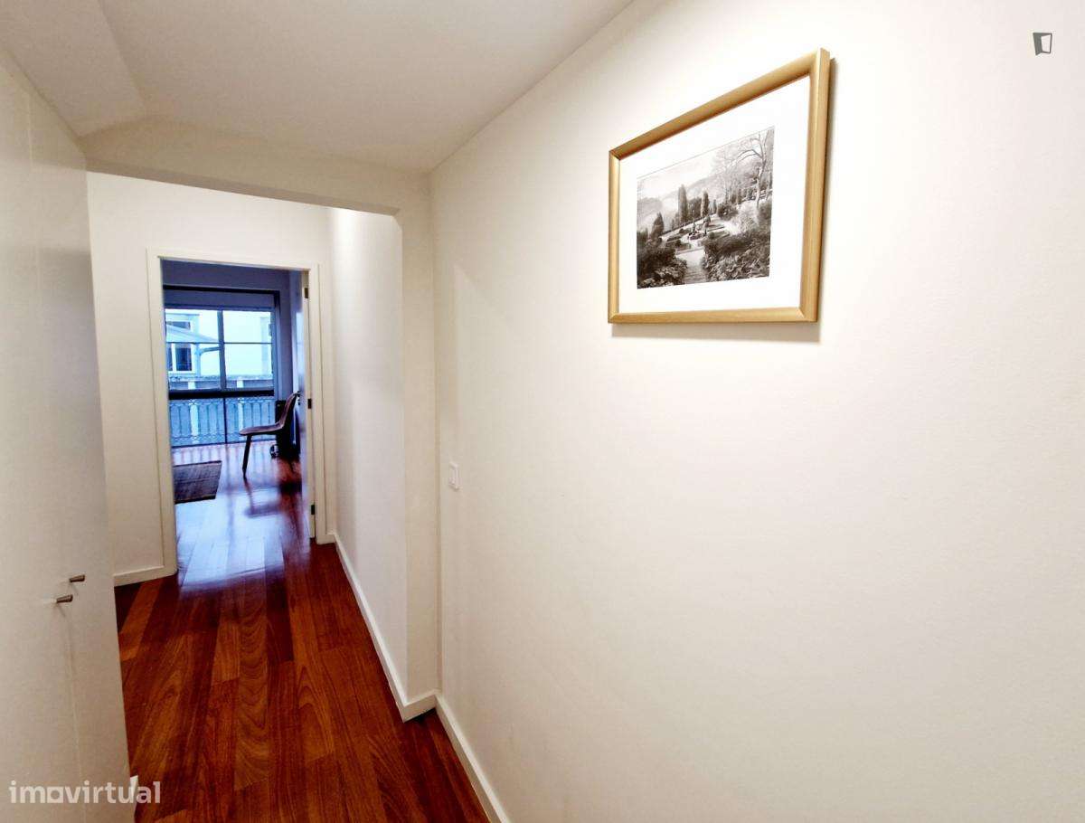 Apartamento com 1 quartos - localizado em Santo Ildefonso Porto - Grande imagem: 3/8