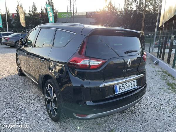 Renault Grand Scénic BLUE dCi 120 BOSE EDITION - 10