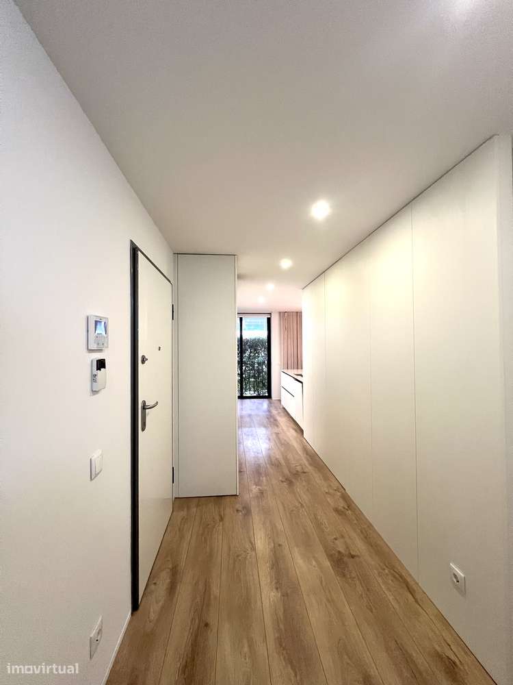Apartamento T3 em Fraião – Braga | 135 m² | Garagem | Churrasqueira - Grande imagem: 3/27