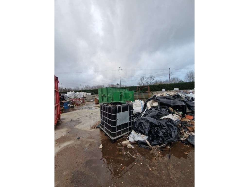 ARMAZÉM INDUSTRIAL DE RECICLAGEM - VILA NOVA DE CERVEIRA - Grande imagem: 4/11