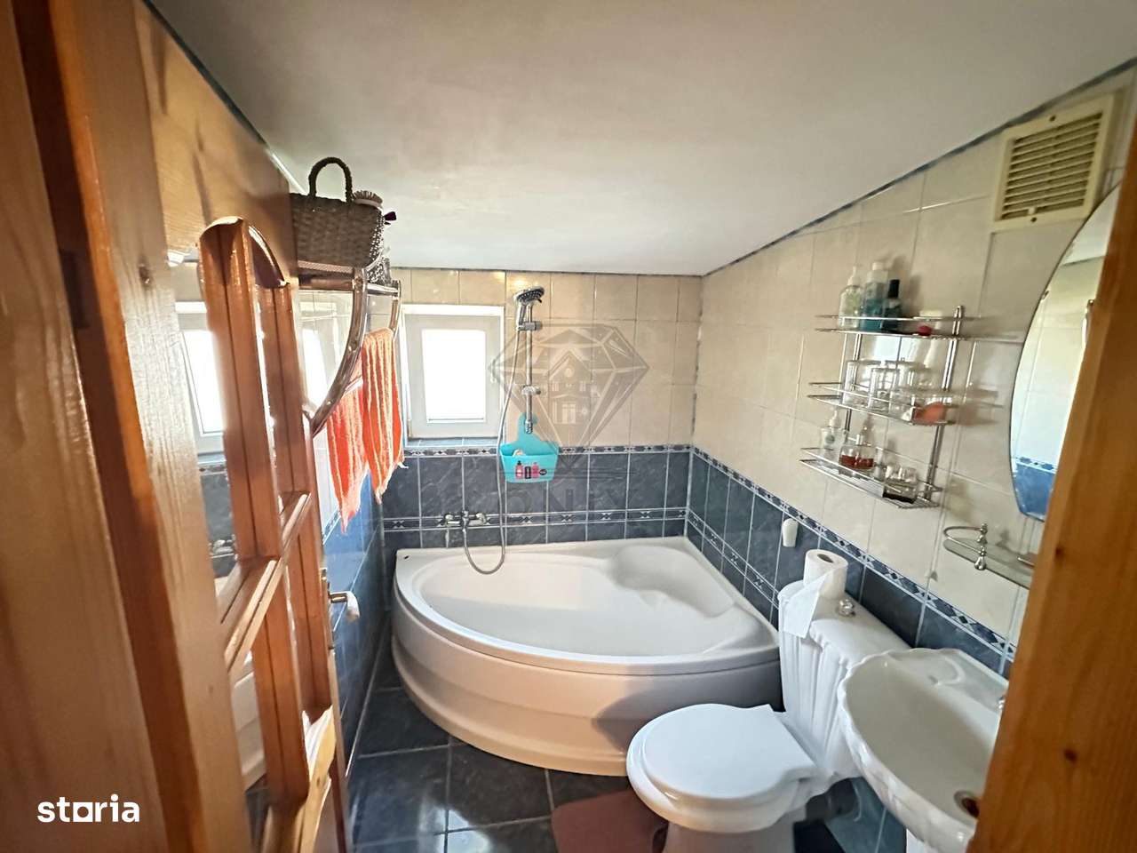 Apartament tip penthouse zona Jetoil Ploiesti-7