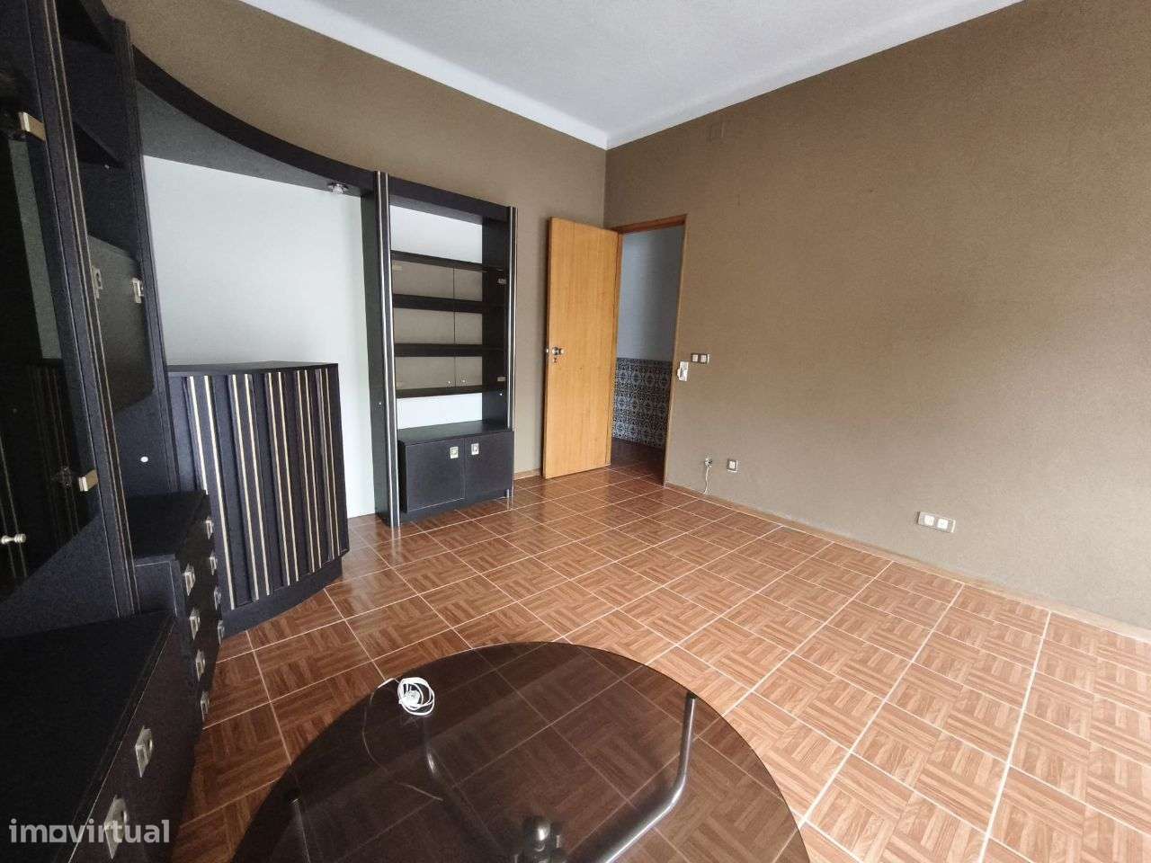 Moradia duplex em Valado dos Frades – excelente para investimento-2