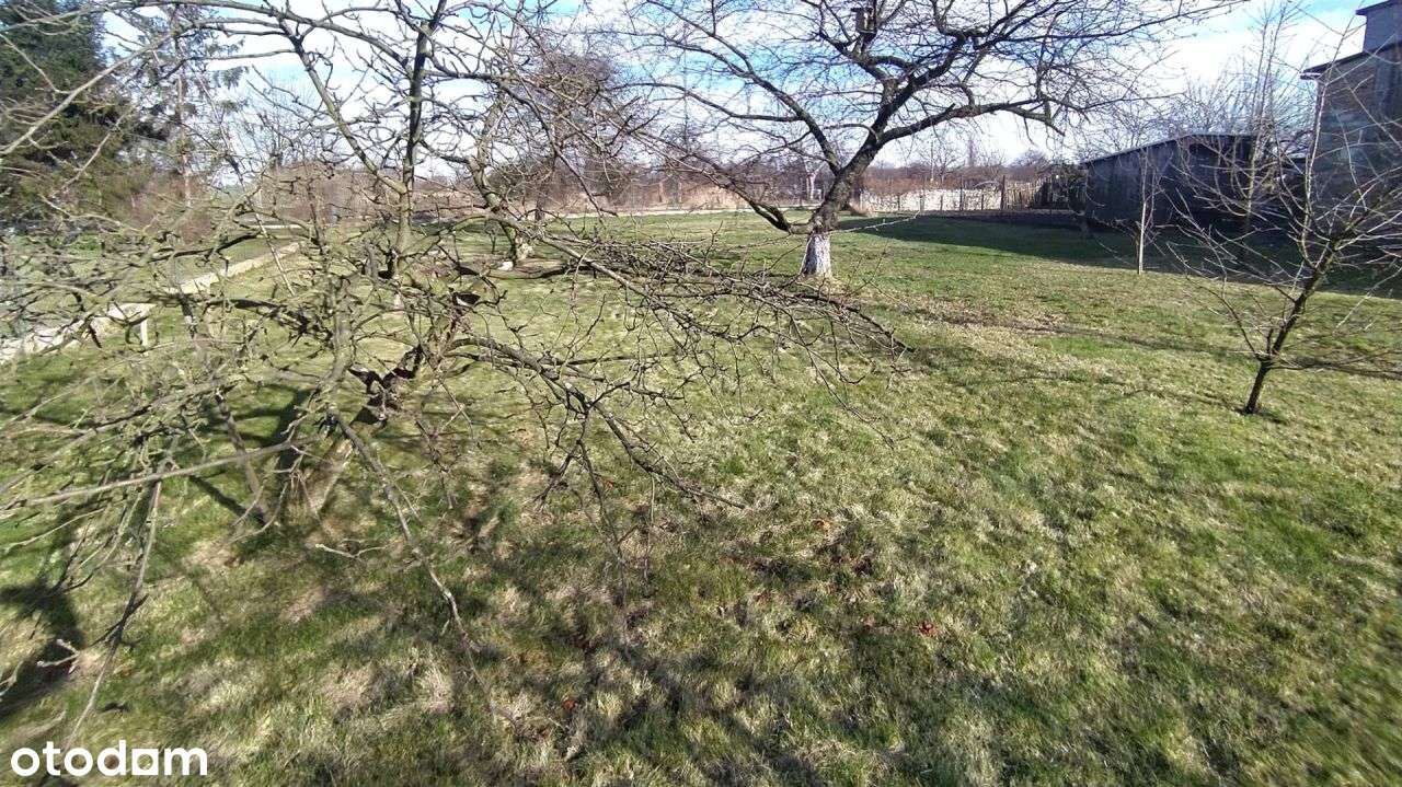 Okazja Budynek mieszkalno-użytkowy duża działka.-8