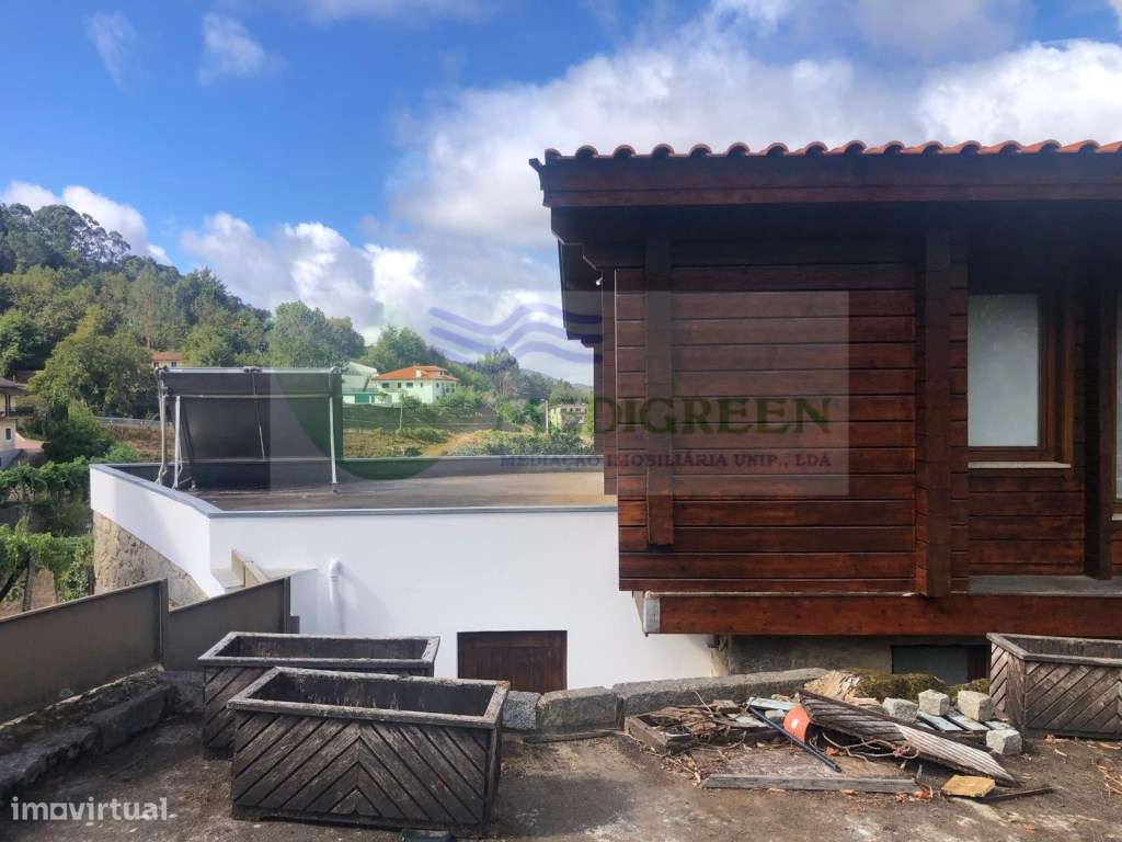 MORADIA T4 | SANTA CRUZ, VALE DE CAMBRA-31