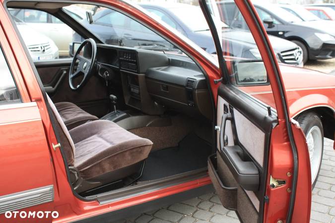 Opel Rekord - 25