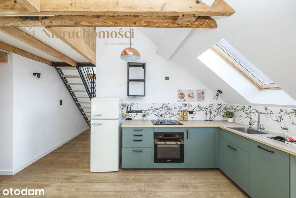 Klimatyczne z antresolą | Open space | Łazarz