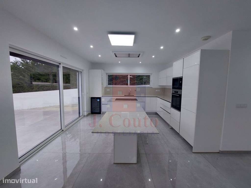 Moradia T3 com vista para o mar-23