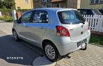 Toyota Yaris 1.33 VVT-i Sol - 2