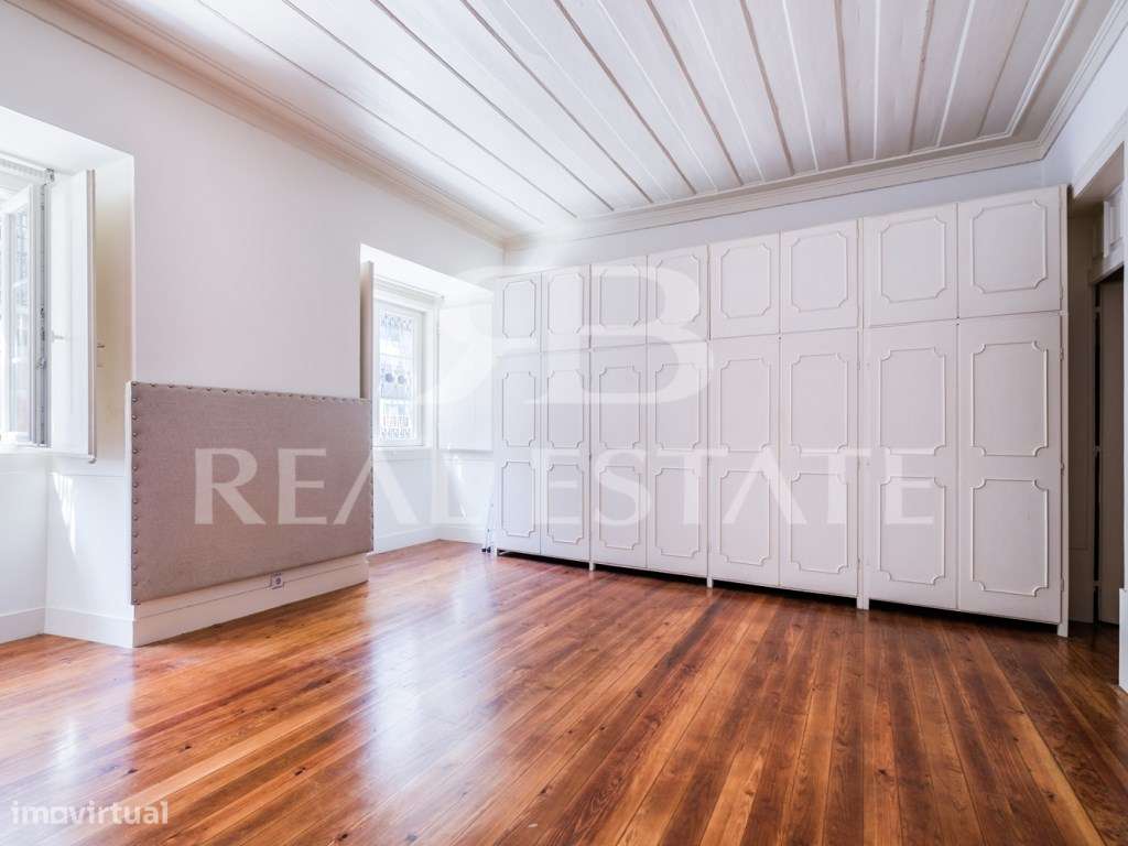 T3+2 na ESTRELA / Santos-o-Velho, centro de Lisboa.-12