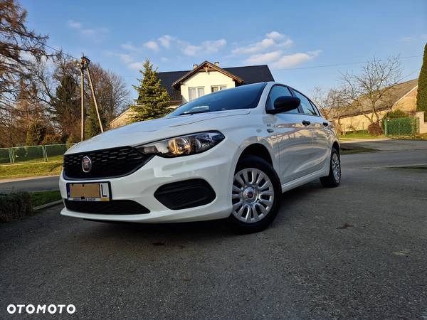 Fiat Tipo 1.3 MultiJet 16v Lounge - 11