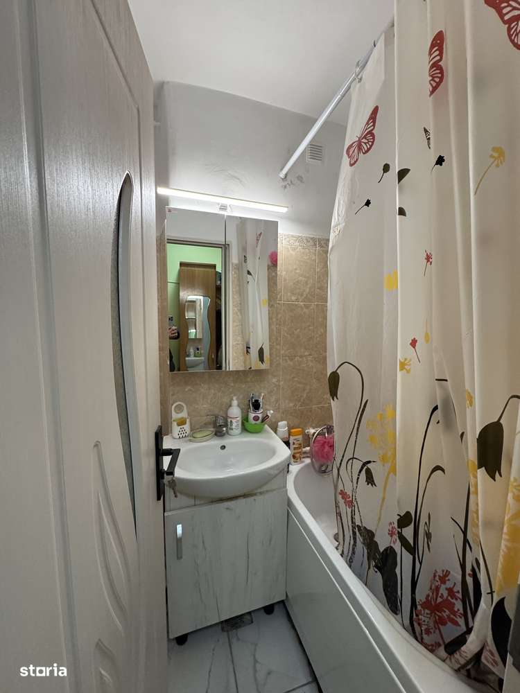 Vand apartament 2 camere-5