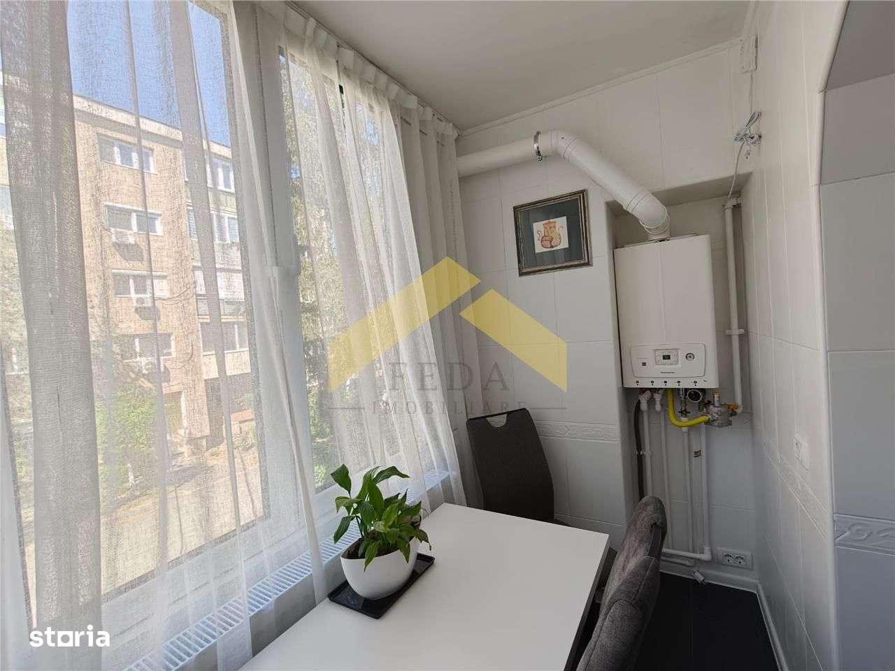 Apartament de vanzare Micalaca, zona Miorita-10