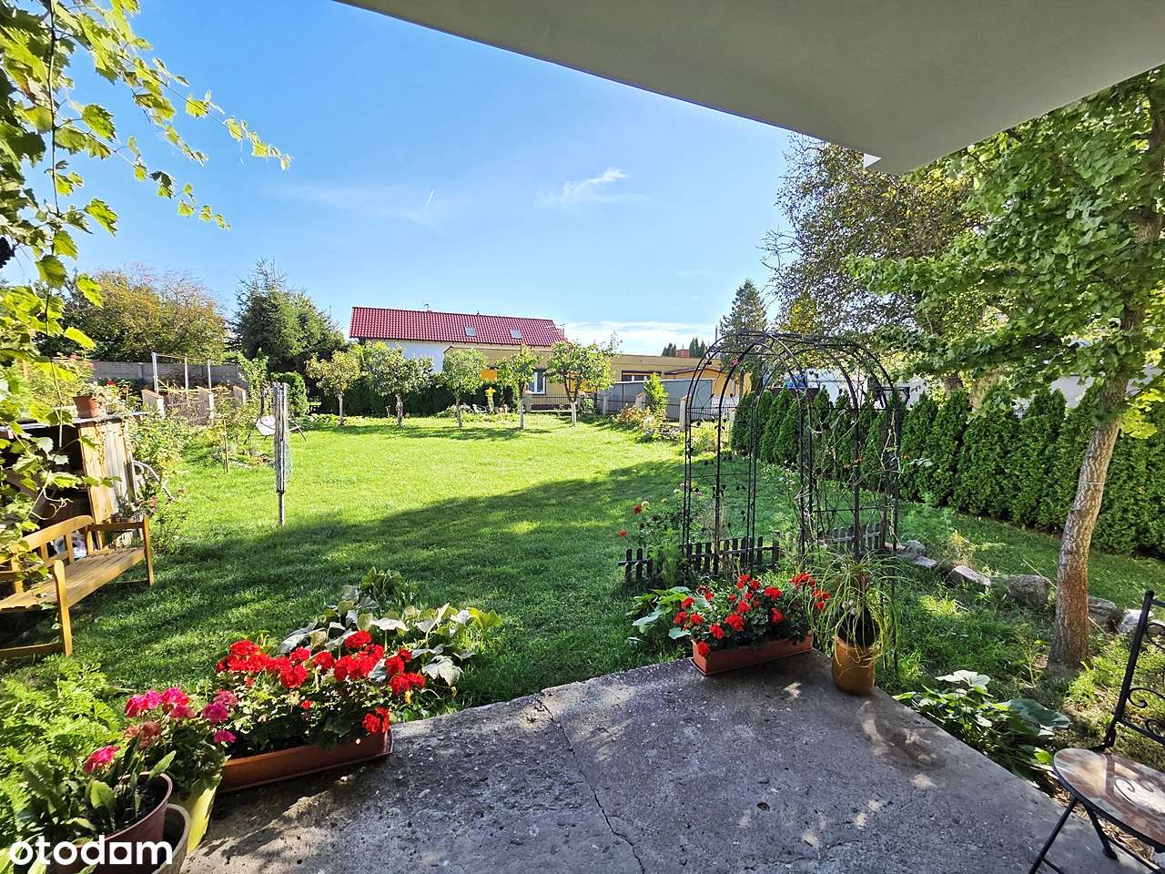 Dom o nietuzinkowej architekturze-18