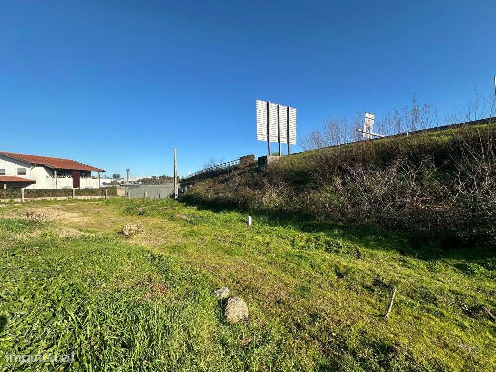 Terreno de construção junto à Variante - Grande imagem: 4/6