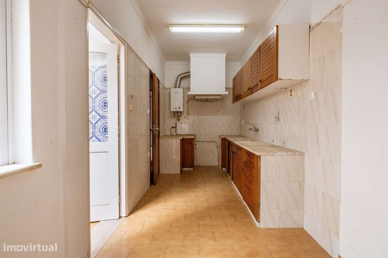 MORADIA EM BANDA T2 COM GARAGEM, CENTRO HISTÓRICO DE LAGOS-6