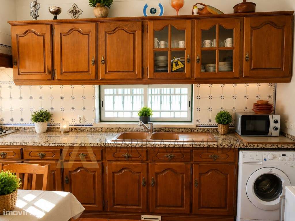 Moradia T3 Isolada e Totalmente Térrea com Sótão Aproveitado e gara...-6