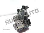 Fechadura Porta Trás Direita  Ford Focus I (dnw) 1.8 Tdci [2002 - 2