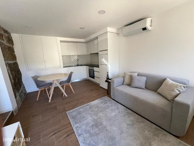 Prédio habitacional com 5 apartamentos arrendados-0