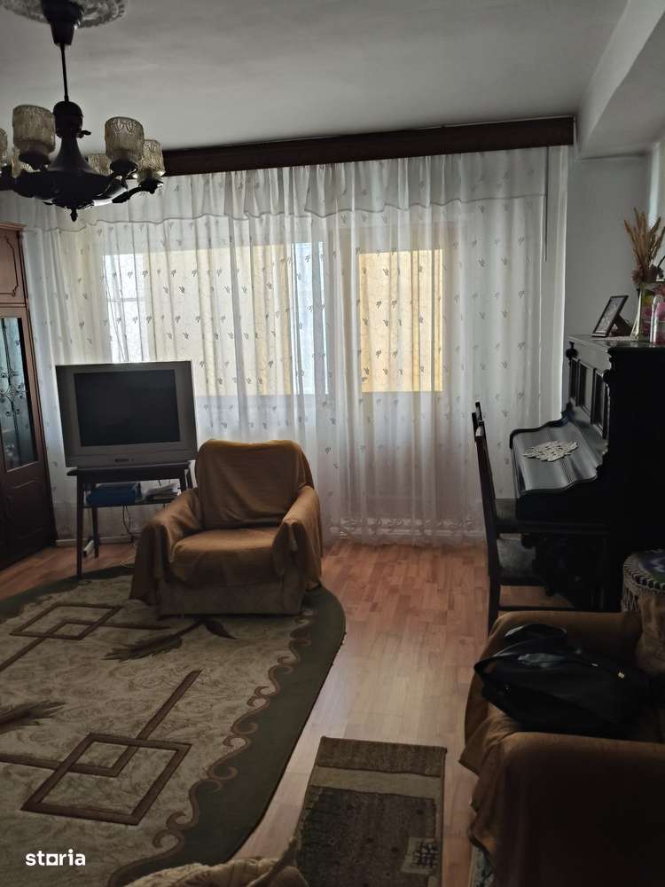 Vand apartament 2 camere zona Lenin judetul Buzau-4