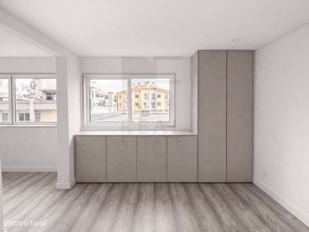 Apartamento T1 em Open Space na Avenida Sabóia, Monte Estoril - Grande imagem: 4/16