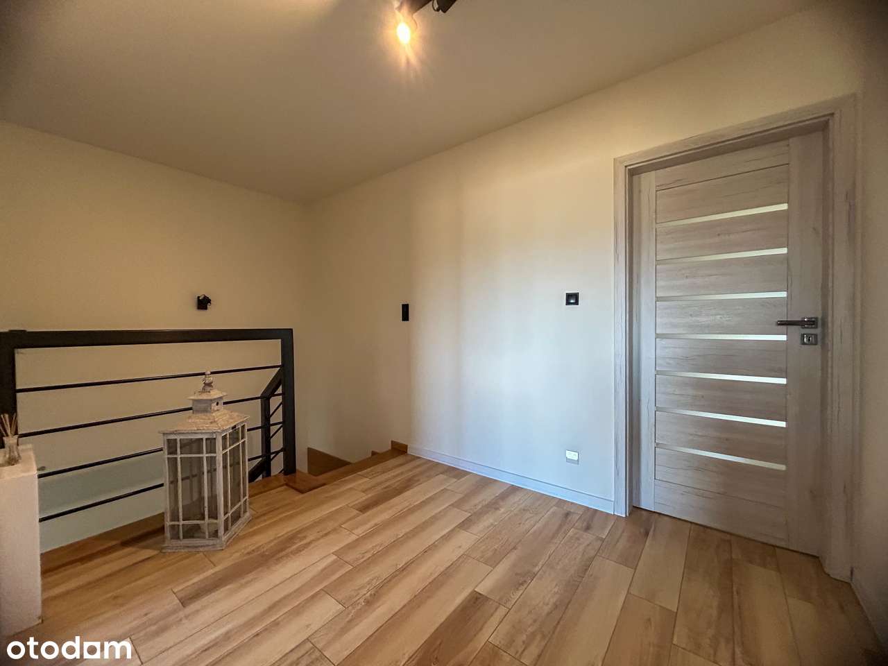 Na sprzedaż dom w zabudowie bliźniaczej - ul. Kameralna-13