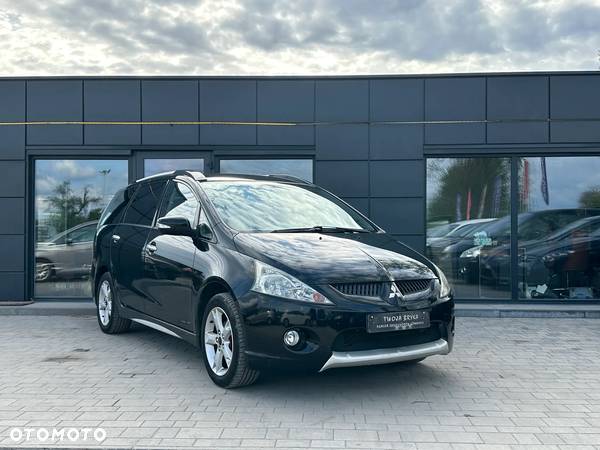 Mitsubishi Grandis 2.4 Intense - 2