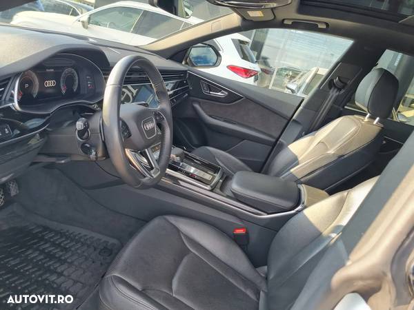 Audi Q8 3.0 50 TDI quattro Tiptronic - 24