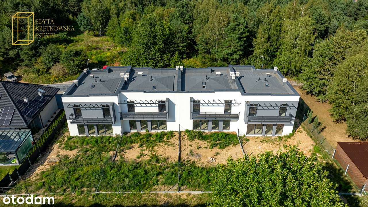 Domy na wzgórzu w zabudowie szeregowej-8