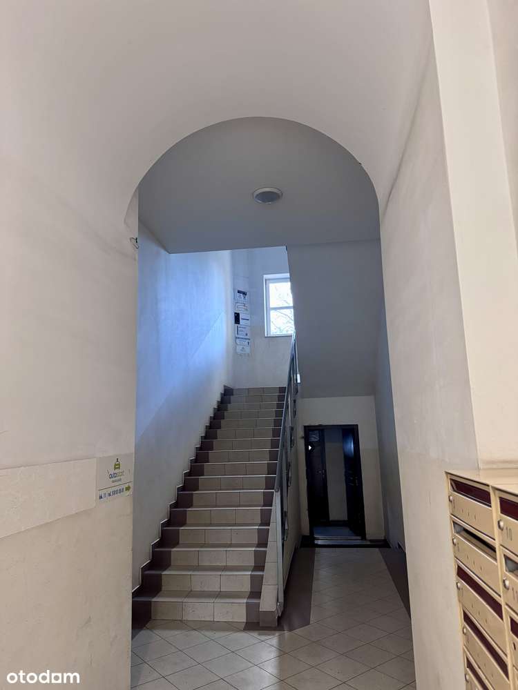 Mieszkanie w centrum miasta przy pl. Bema - Pełny obrazek: 4/12