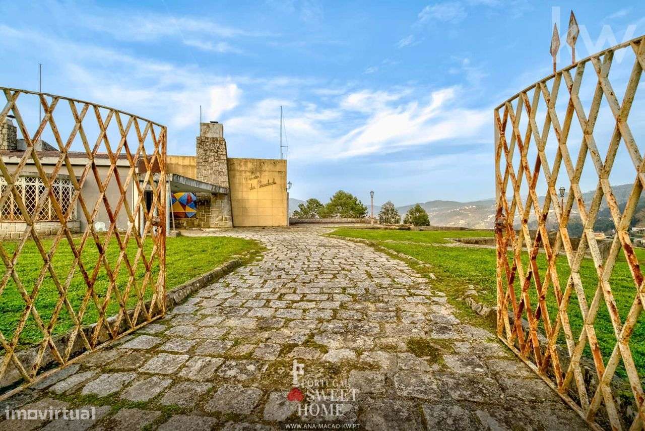 Quinta T4 em Melgaço (Chaviães e Paços), para recuperar-35