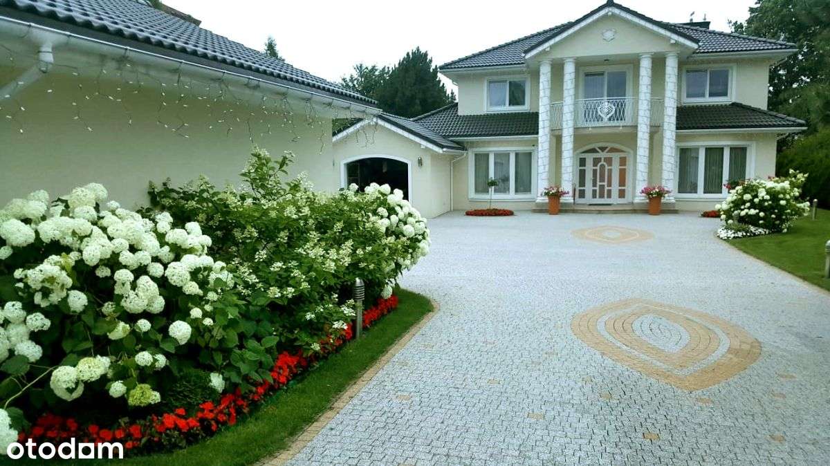 Rezydencja z basenem 0% prowizji