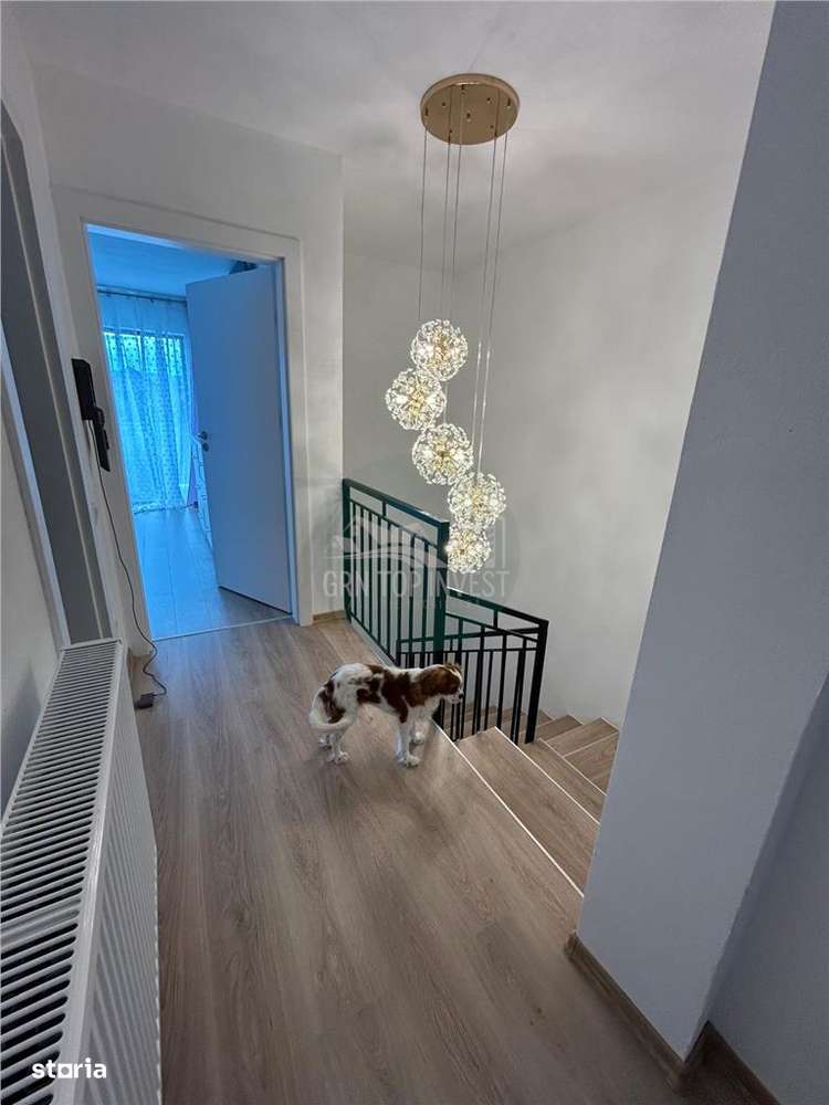 Casa de tip duplex cu 4 camere si teren de 300 mp in Cartierul Arhitec-12