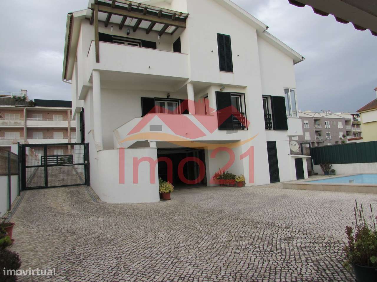 Moradia T4 com Piscina Vagueira-50