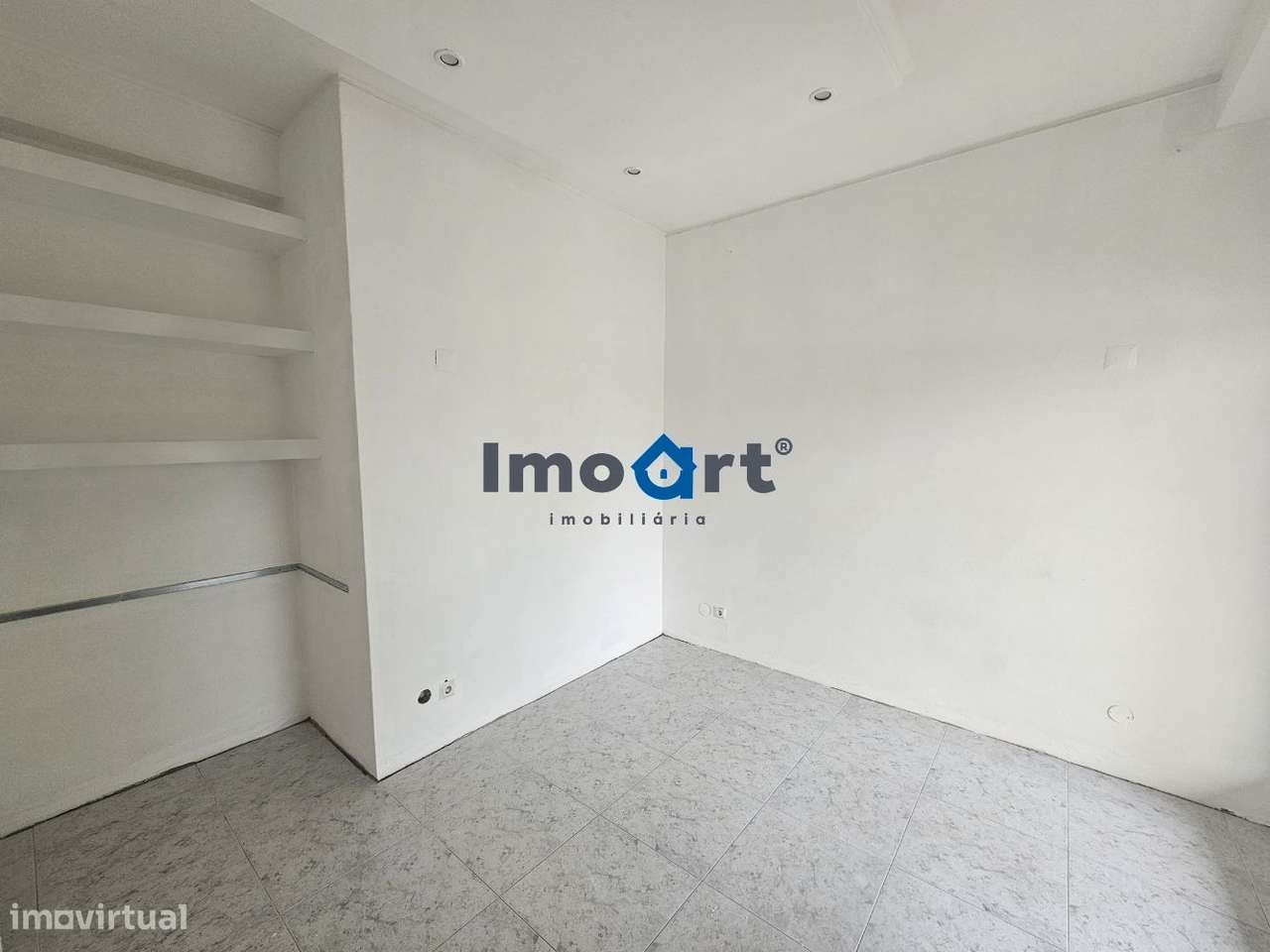 Excelente oportunidade de arrendar loja em Ramalde! - Grande imagem: 5/14