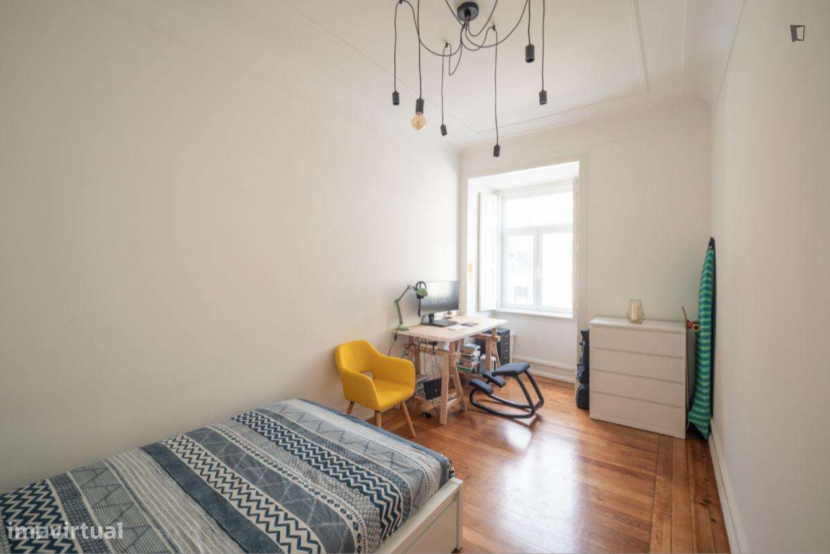 Quarto - localizado em Alcântara Lisbon - Grande imagem: 5/25