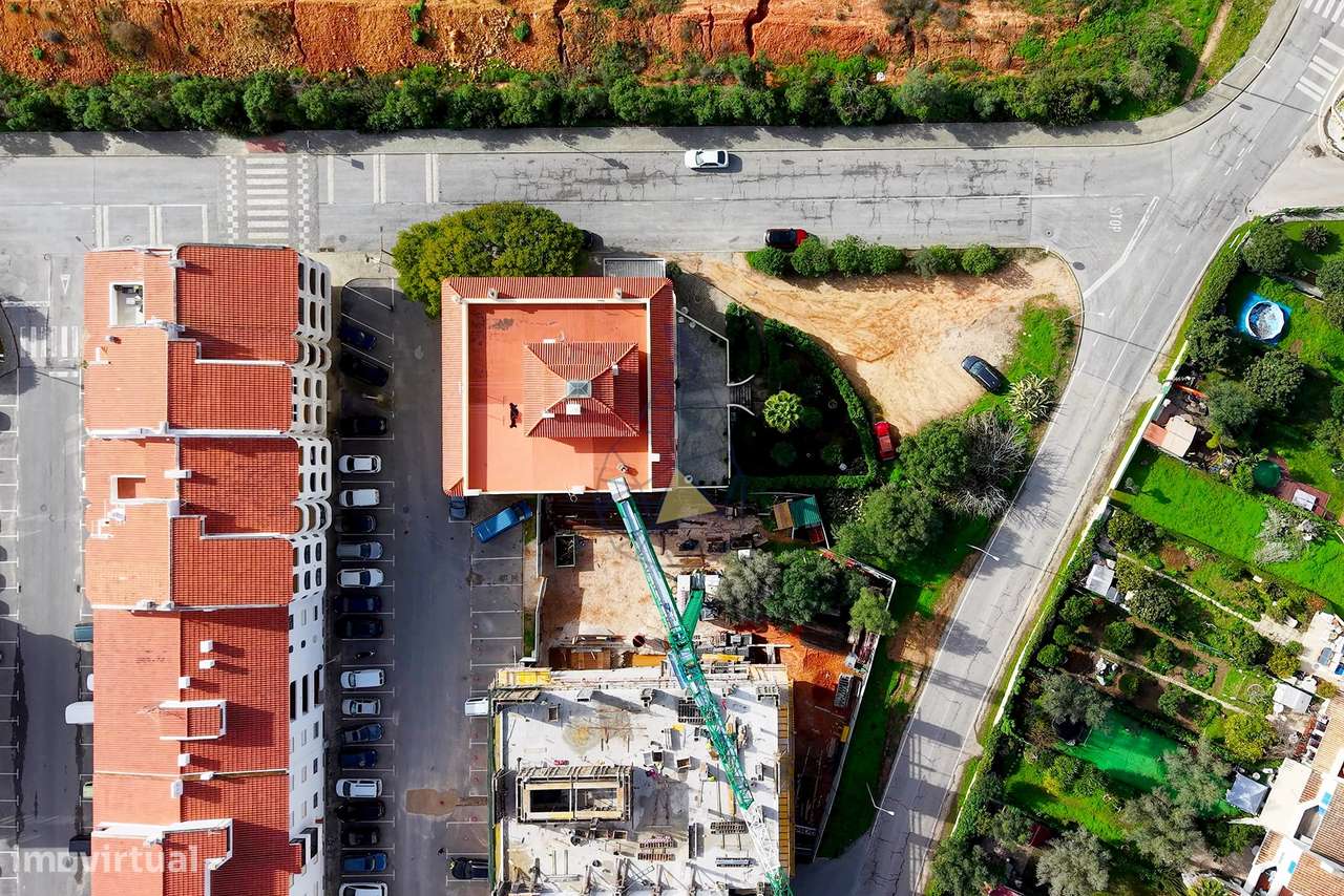 T2 em Bemposta com arrecadação privativa e terraço comum espaçoso  - A-41