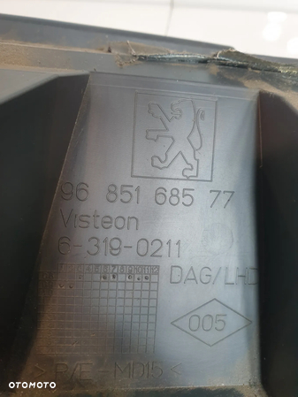 Schowek półka deski konsoli Peugeot 5008 9685168577 - 2