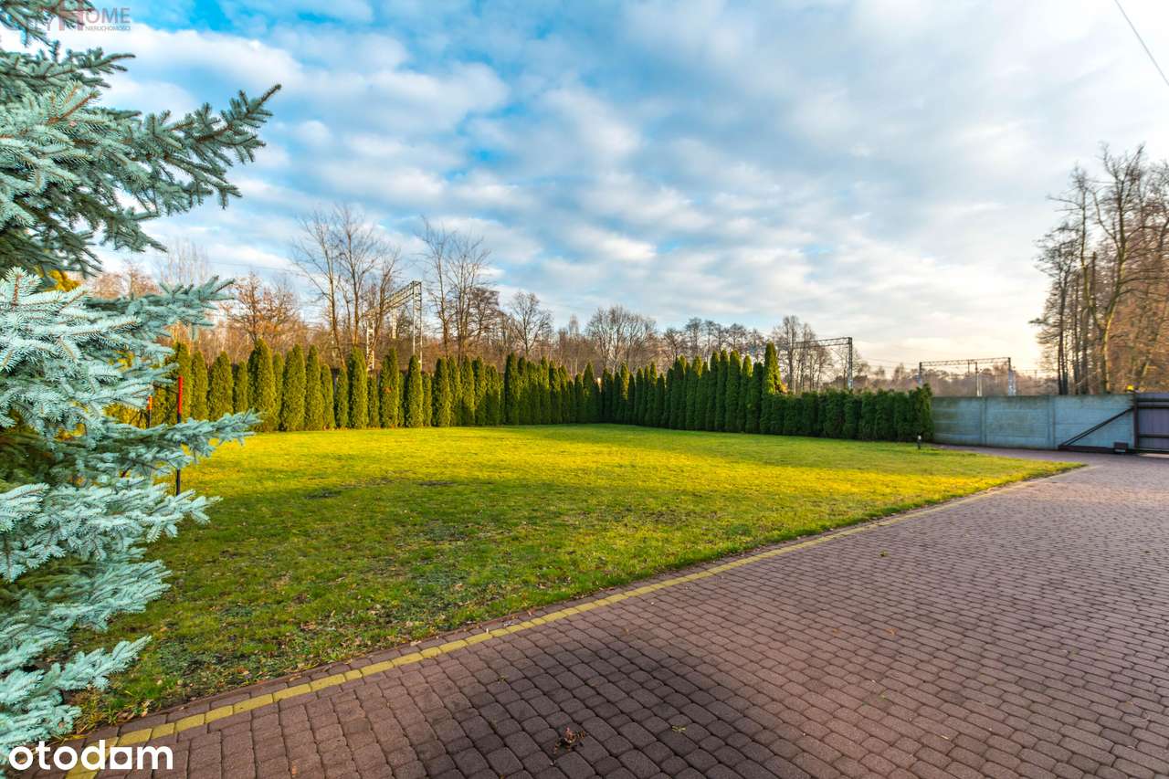 Wolnostojacy funkcjonalny dom 250m2 Białołęka-Henryków-16