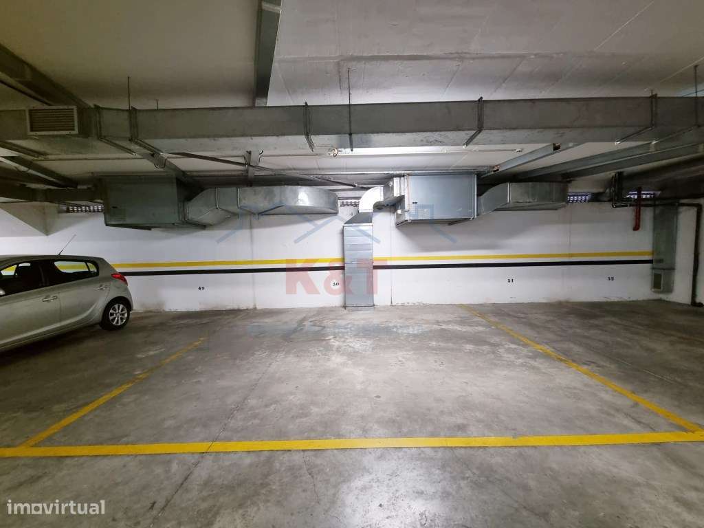 T2 de Luxo na Praia da Rocha com Jacuzzi e garagem-21