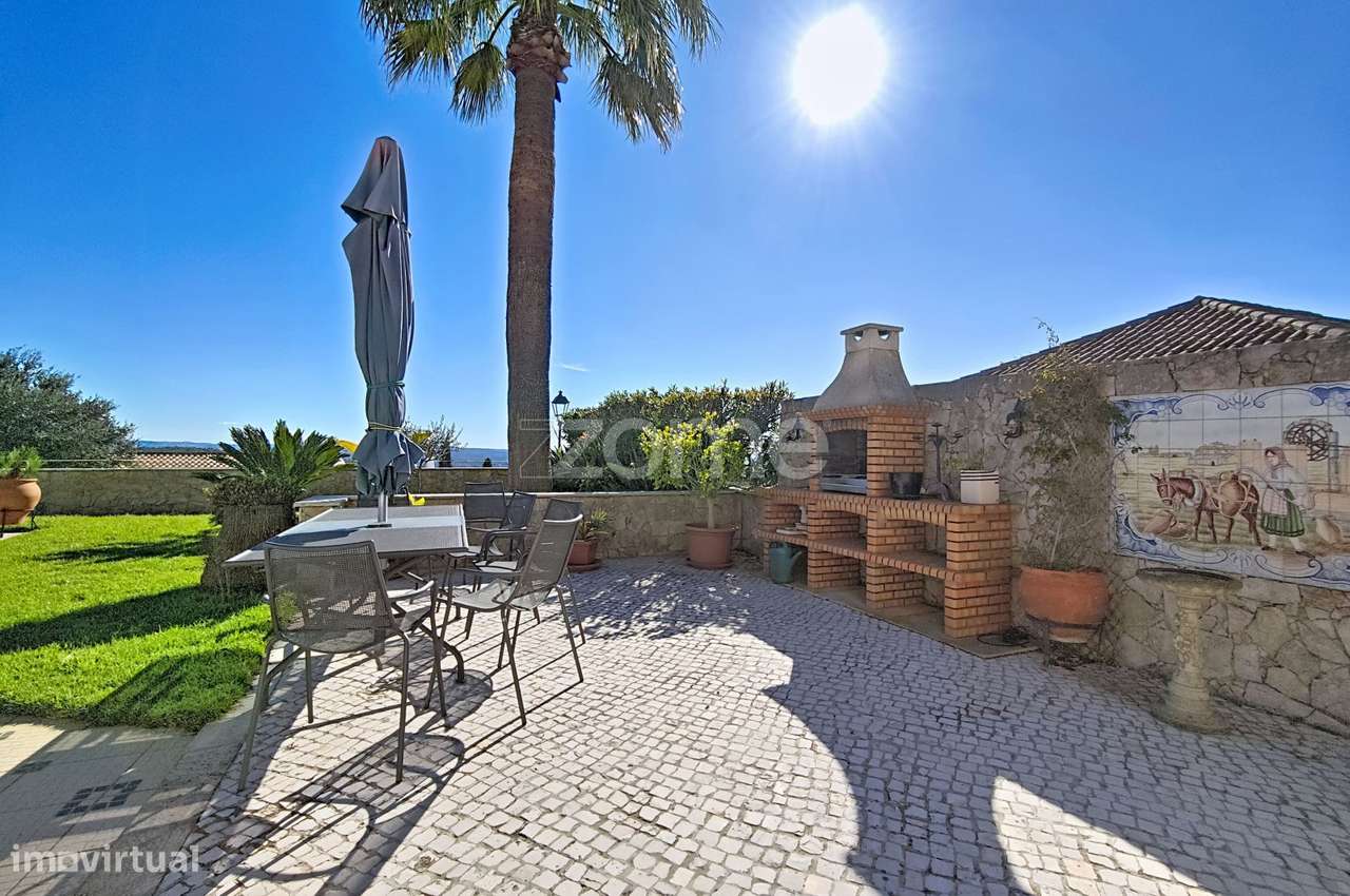 Moradia V4 com piscina e garagem em Monte Boi, S.B.Messines - Grande imagem: 4/51